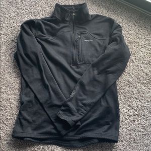 Men’s Patagonia R1 Zip Up